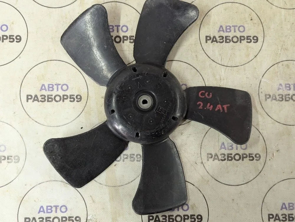 Крыльчатка вентилятора Mitsubishi Outlander I (2002—2009)