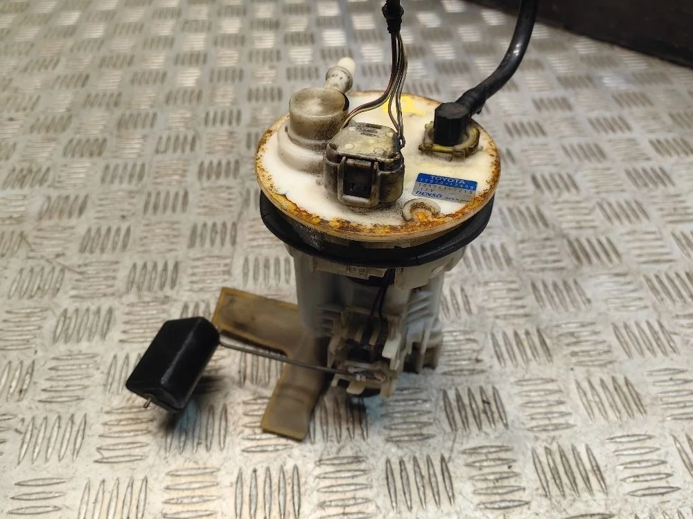 Бензонасос Toyota Corolla 120 1.6