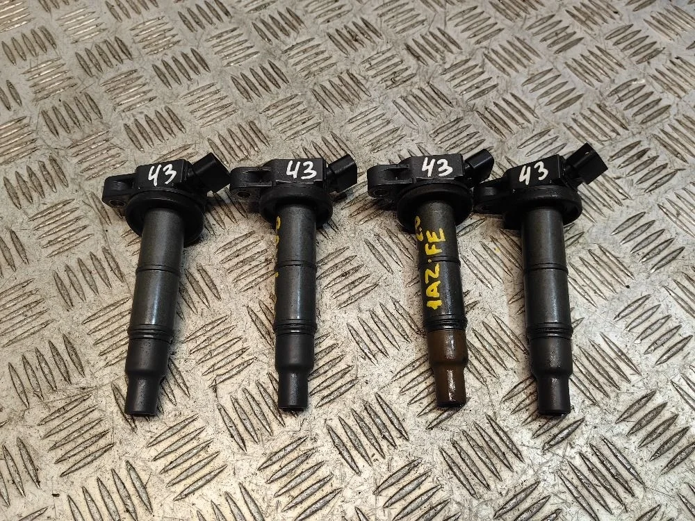 Катушка зажигания Toyota RAV4