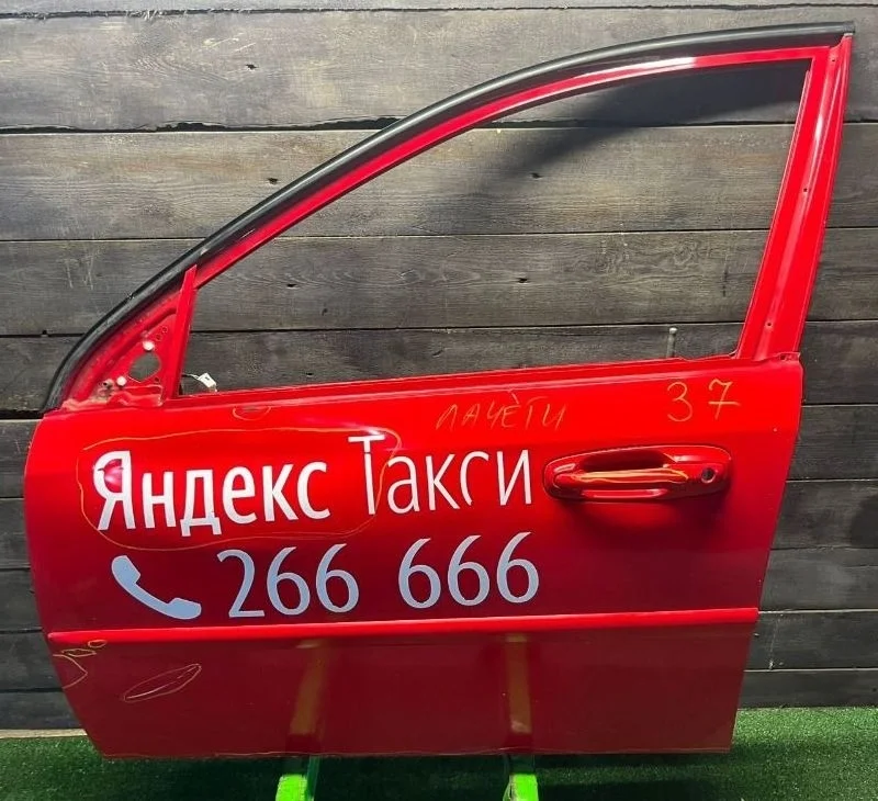 Дверь передняя левая Chevrolet Lacetti