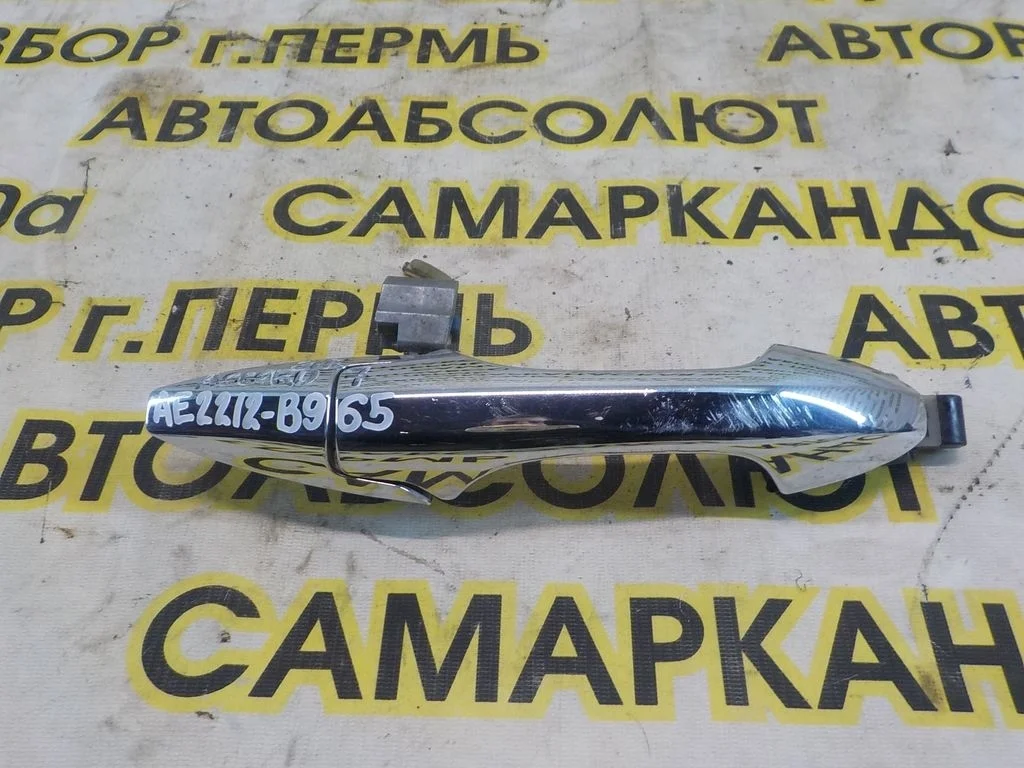 Ручка двери задней наружная правая Honda Accord VII (2002—2006)