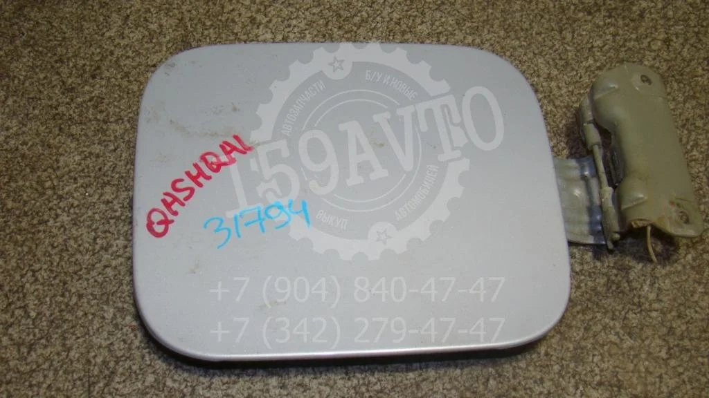 Лючок бензобака Nissan Qashqai J10