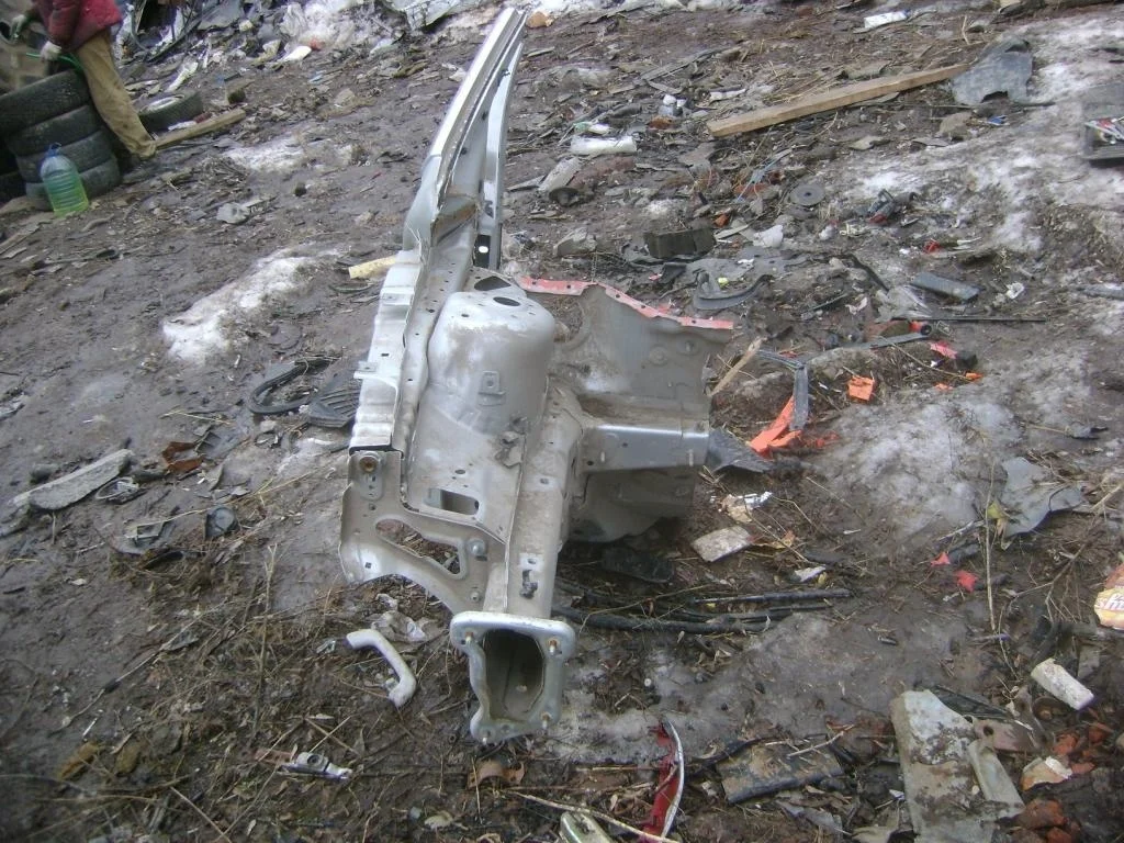 Лонжерон передний правый Ford Focus 2