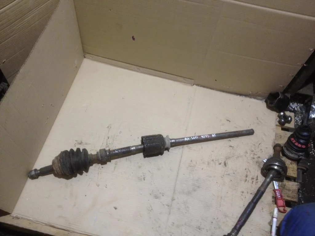 Полуось передняя правая Lexus RX300 XU30