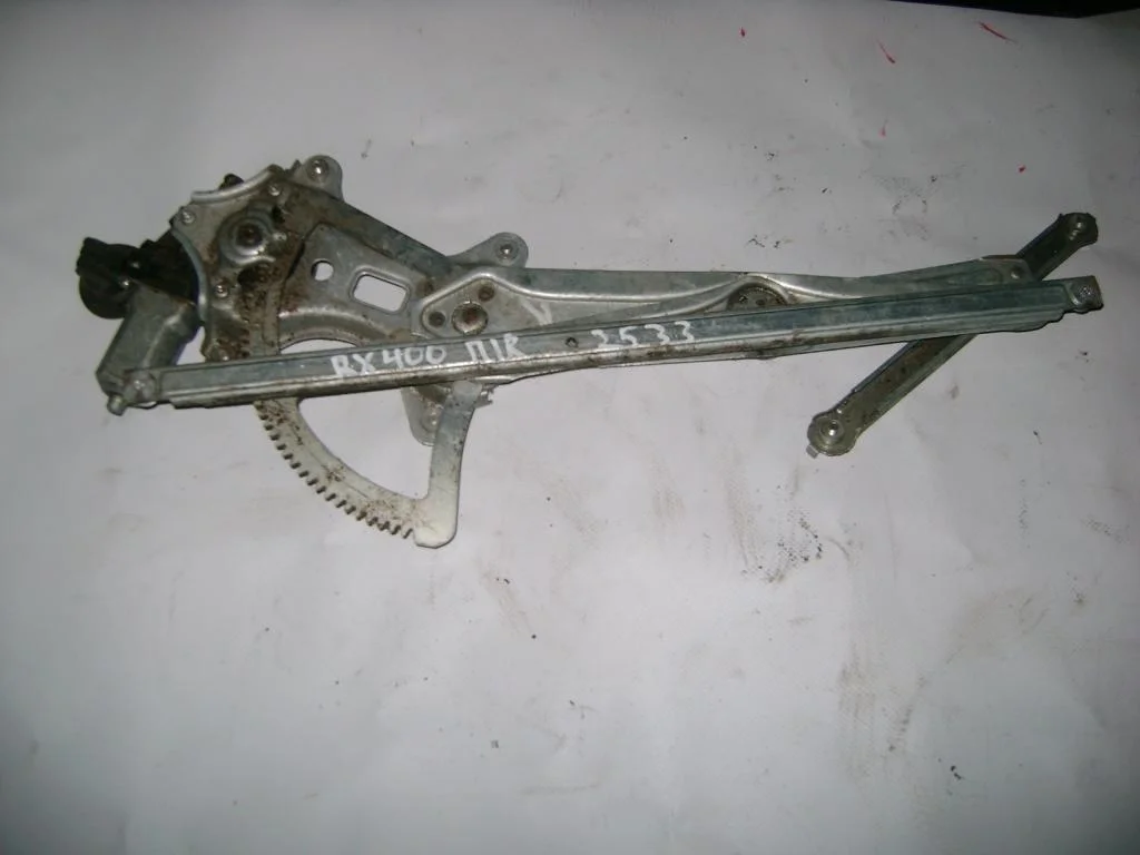 Стеклоподъемник передний правый Lexus RX350 XU30