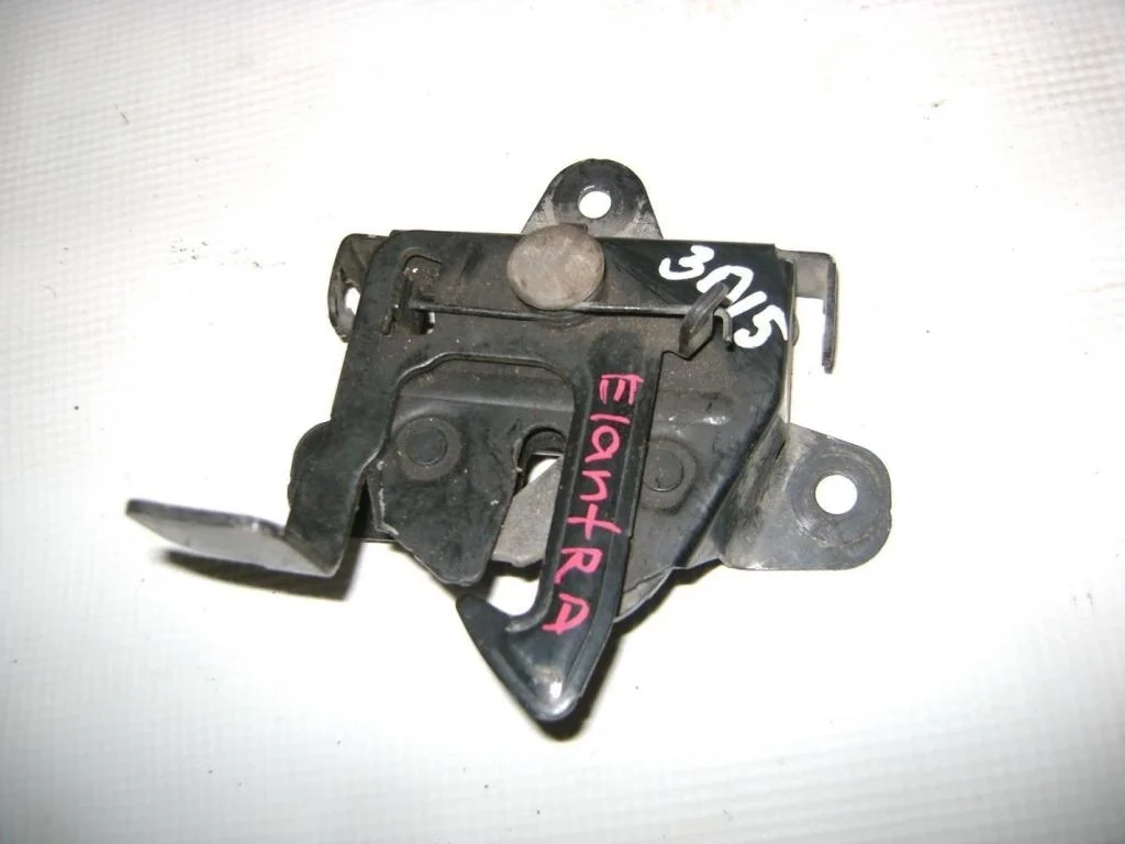 Замок капота Hyundai Elantra HD