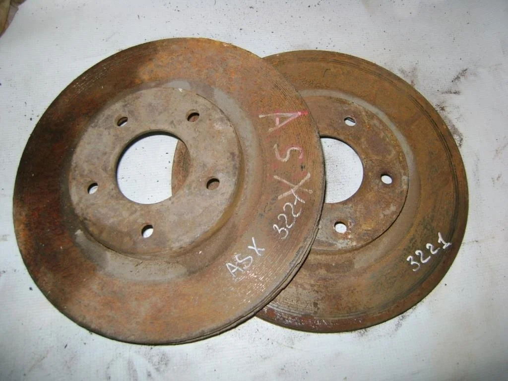 Диск тормозной передний вентилируемый Mitsubishi ASX