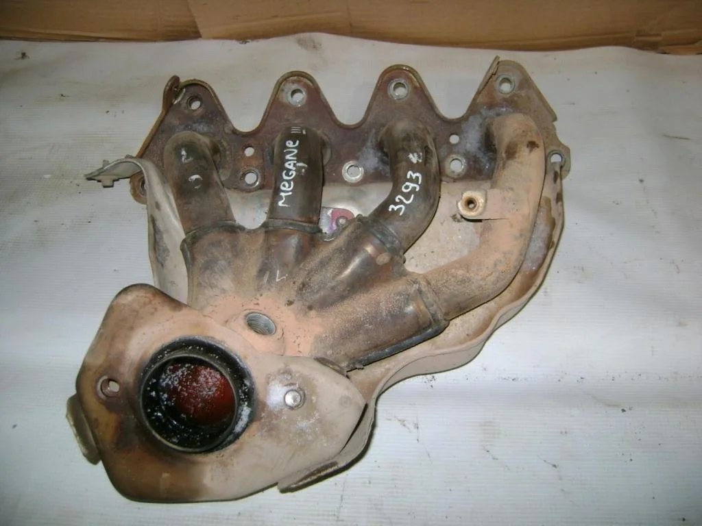 Коллектор выпускной Renault Megane 3