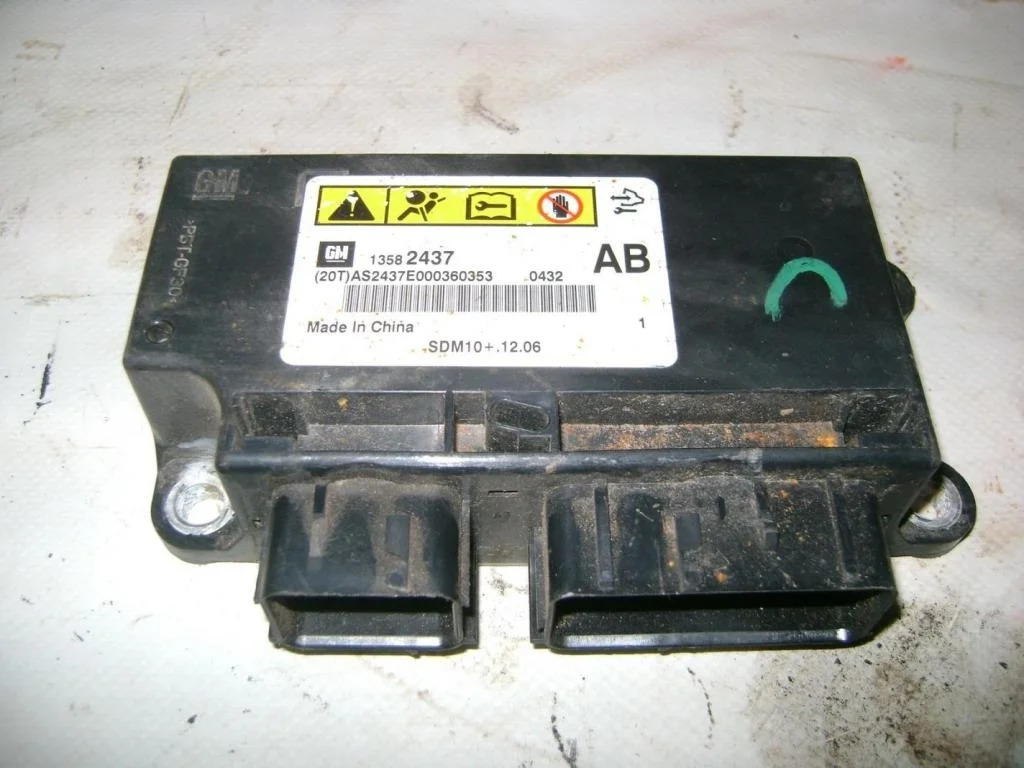 Блок управления air bag Chevrolet Cruze J300