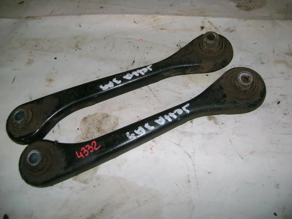 Тяга задняя поперечная Volkswagen Jetta 2009 A5