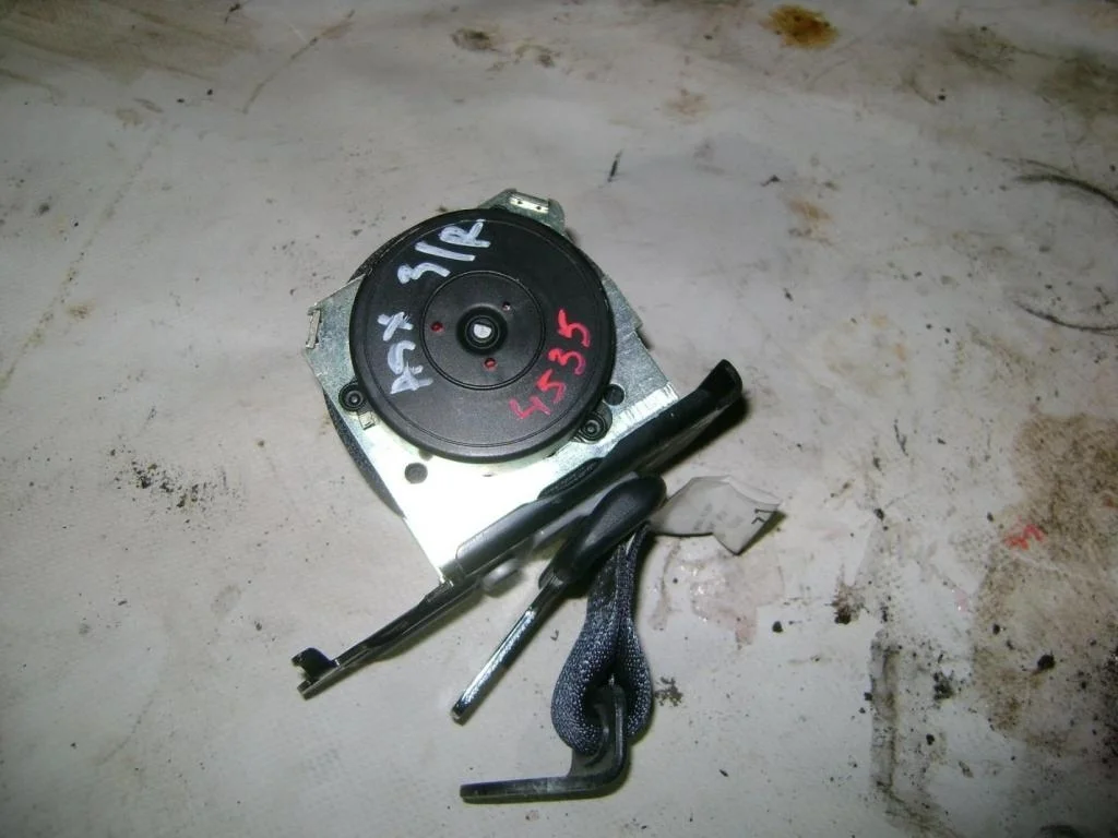 Ремень безопасности Mitsubishi ASX 2010