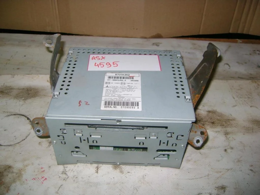 Магнитола Mitsubishi ASX 2010