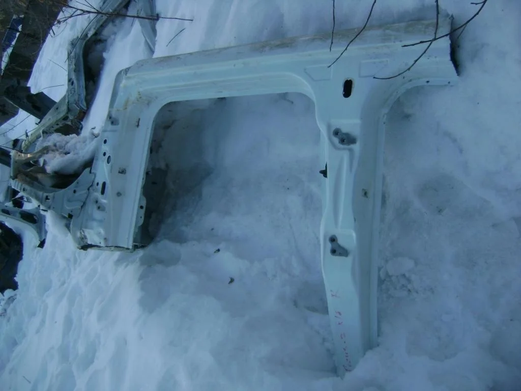 Порог со стойкой правый Ford Focus 2