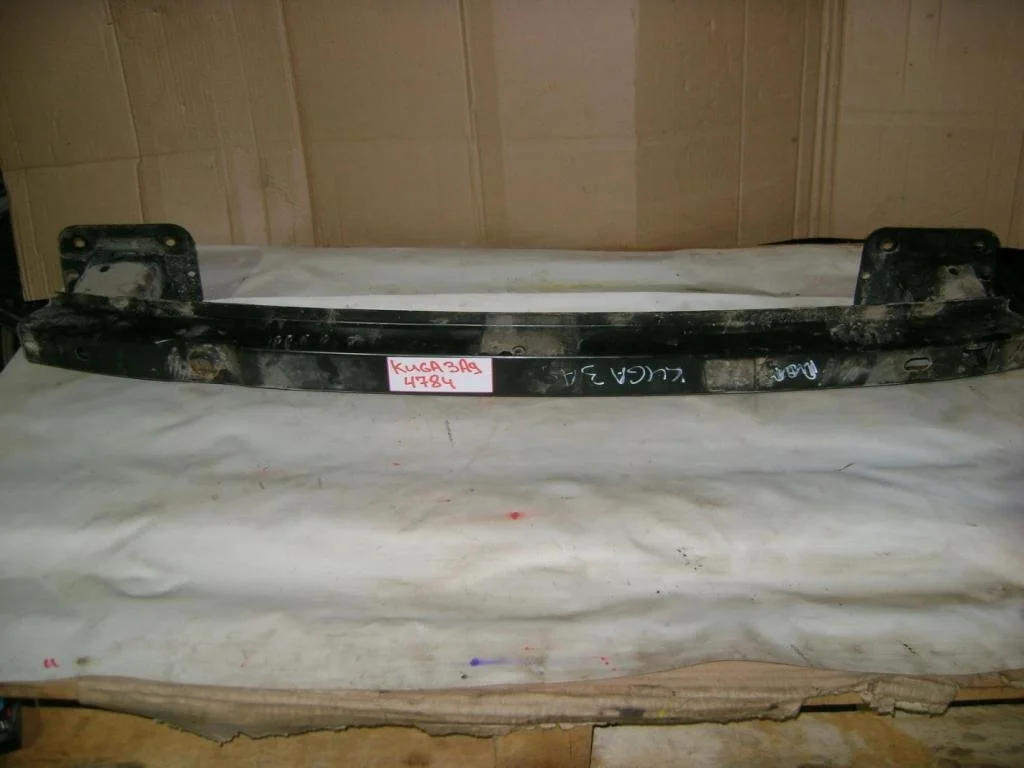 Усилитель заднего бампера Ford Kuga 1 C394