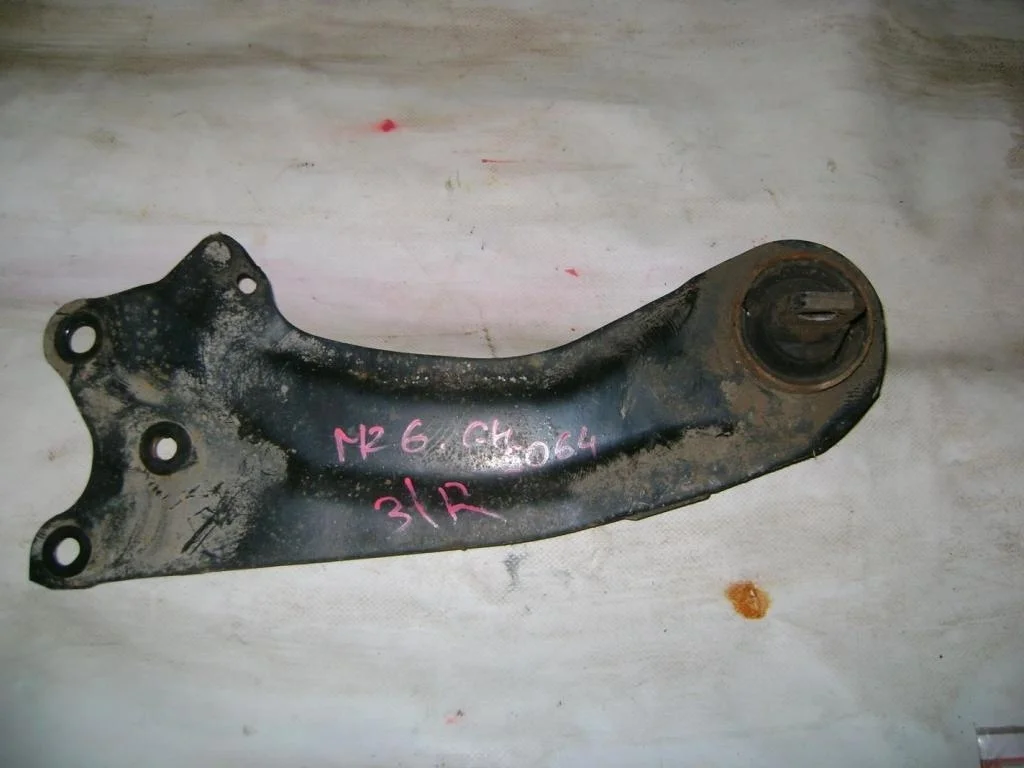 Рычаг задний продольный правый Mazda 6 GH