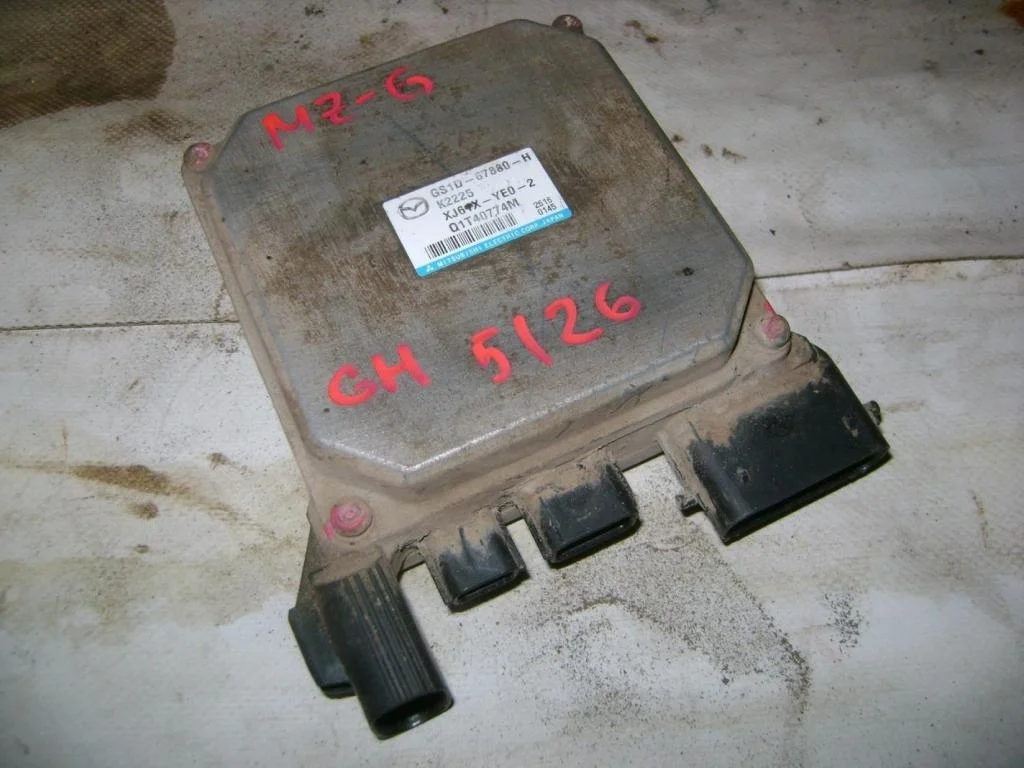 Блок электронный Mazda 6 GH