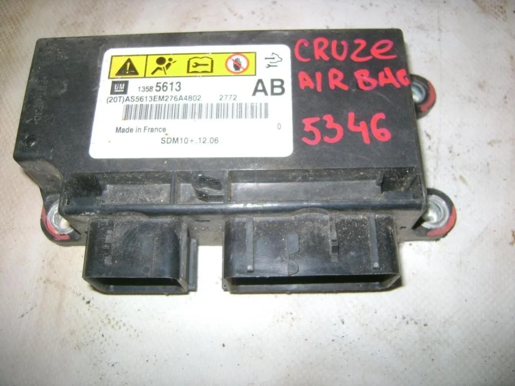 Блок управления air bag Chevrolet Cruze J300