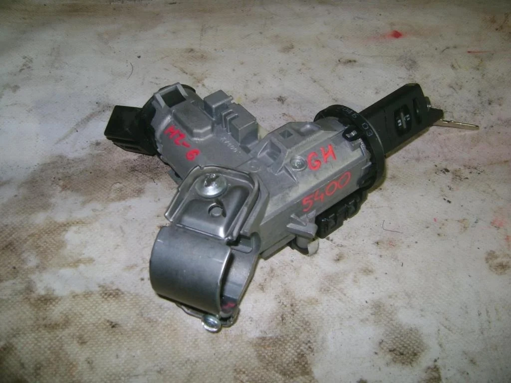 Замок зажигания Mazda 6 GH