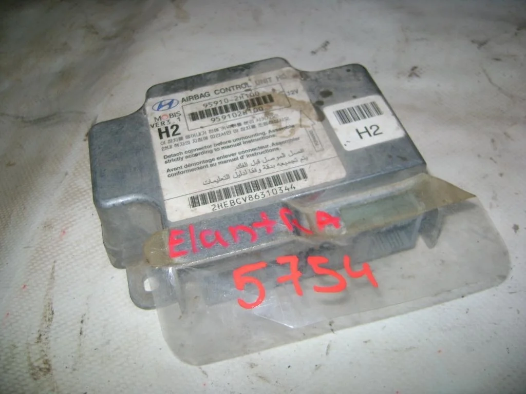 Блок управления air bag Hyundai Elantra HD