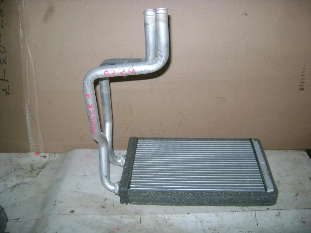 Радиатор отопителя Mitsubishi Lancer 10 CY