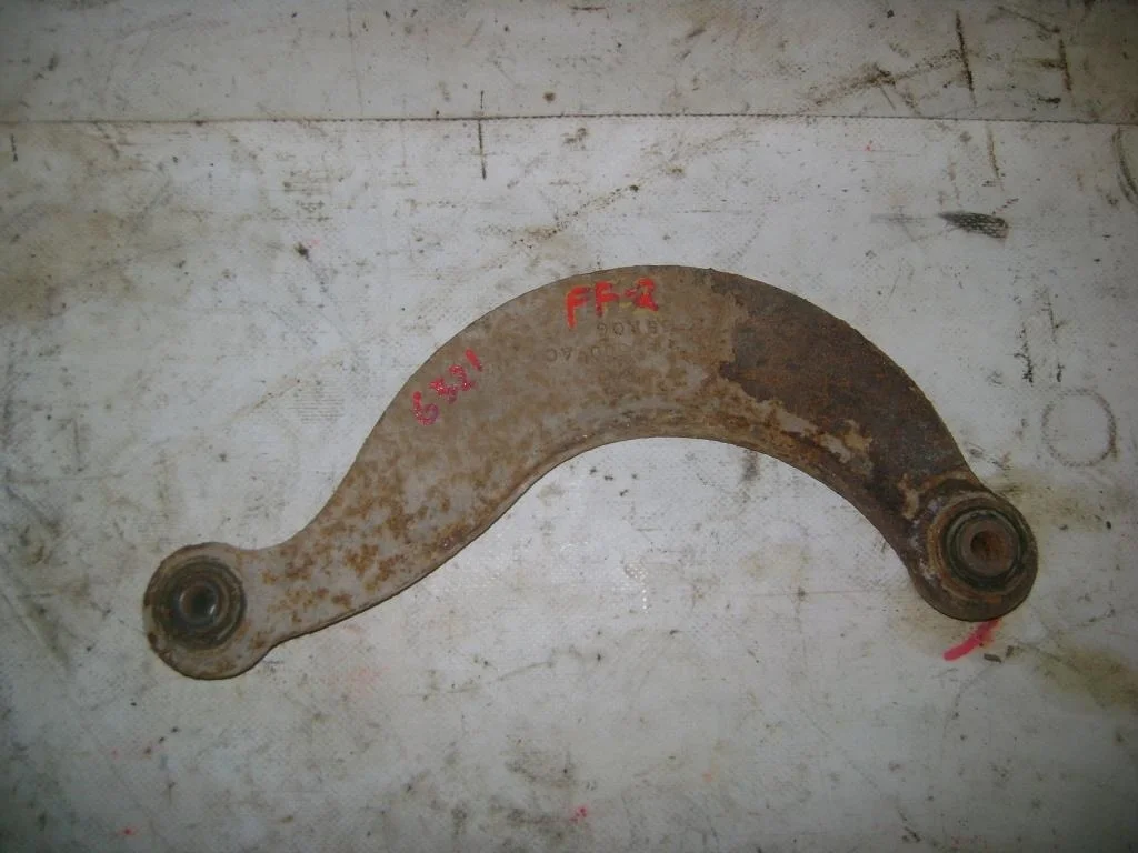Рычаг задний верхний Ford Focus 2007
