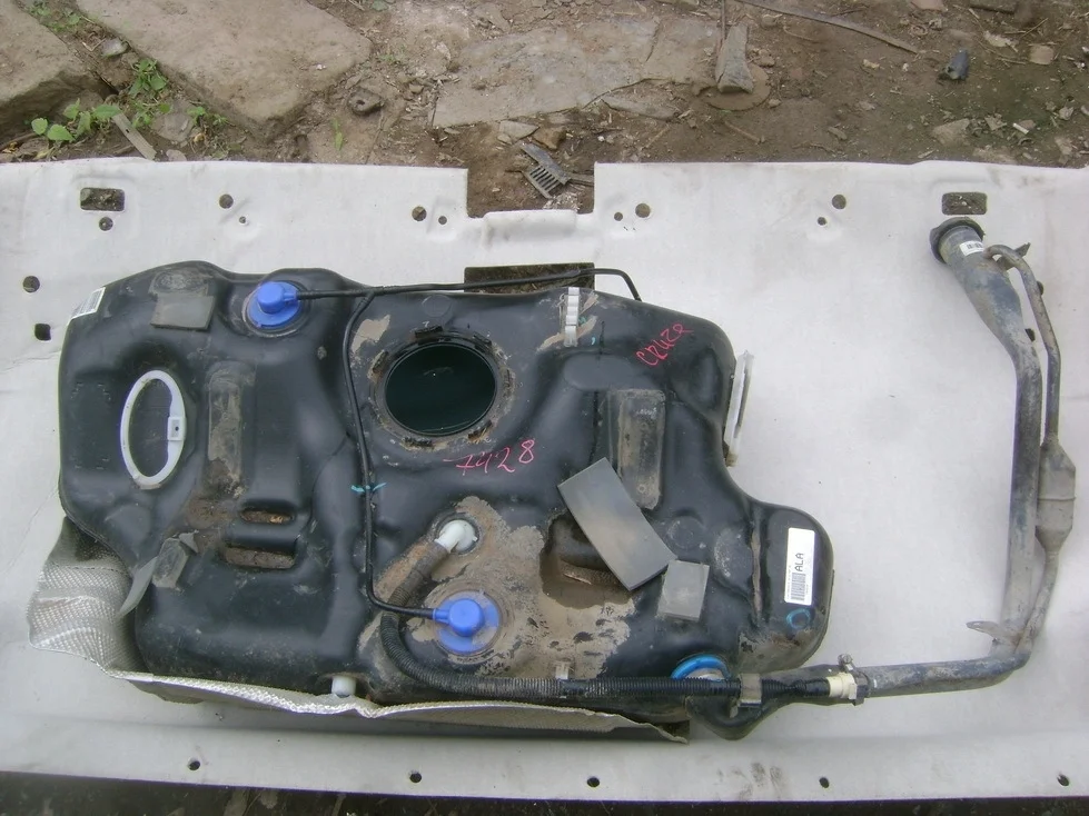 Бак топливный Chevrolet Cruze J300