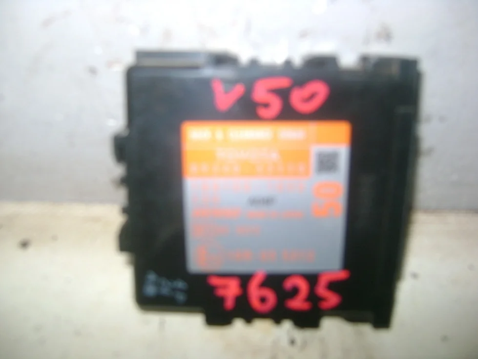 Блок управления парктроником Toyota Camry XV50