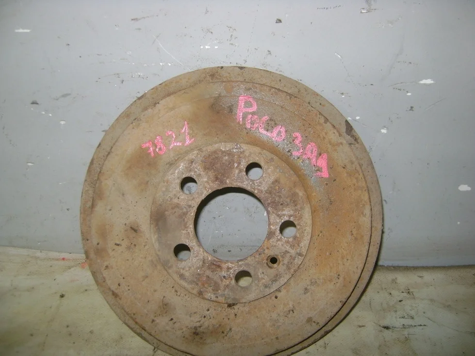 Барабан тормозной Volkswagen Polo 5 2011