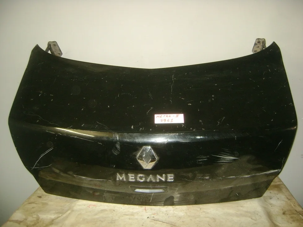 Крышка багажника Renault Megane 2