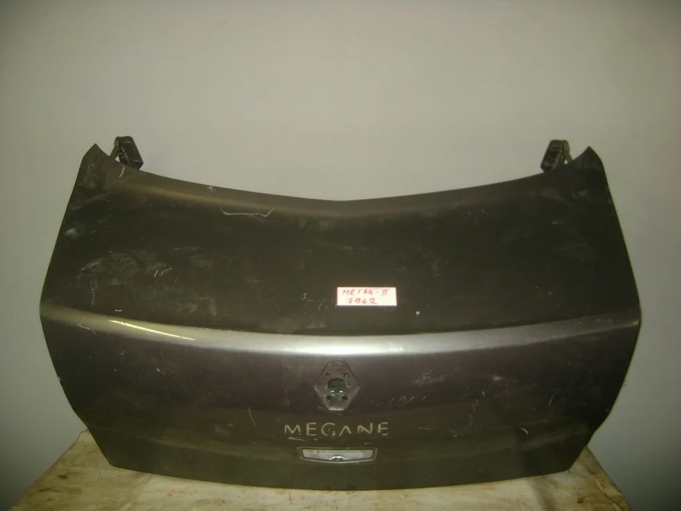 Крышка багажника Renault Megane 2