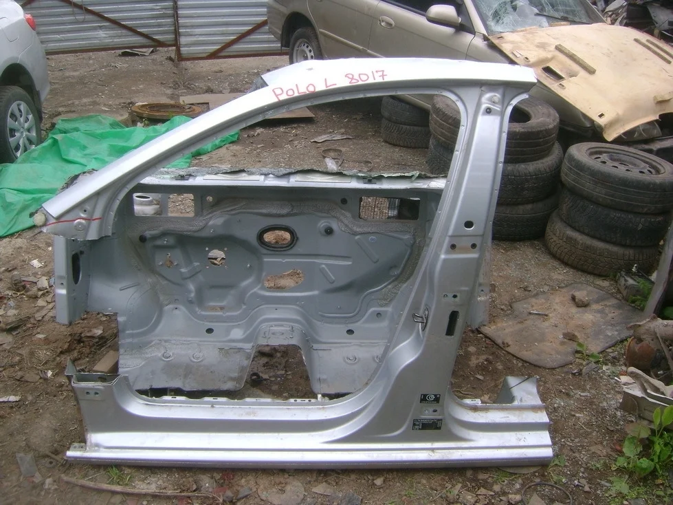 Порог со стойкой левый Volkswagen Polo 5 2011