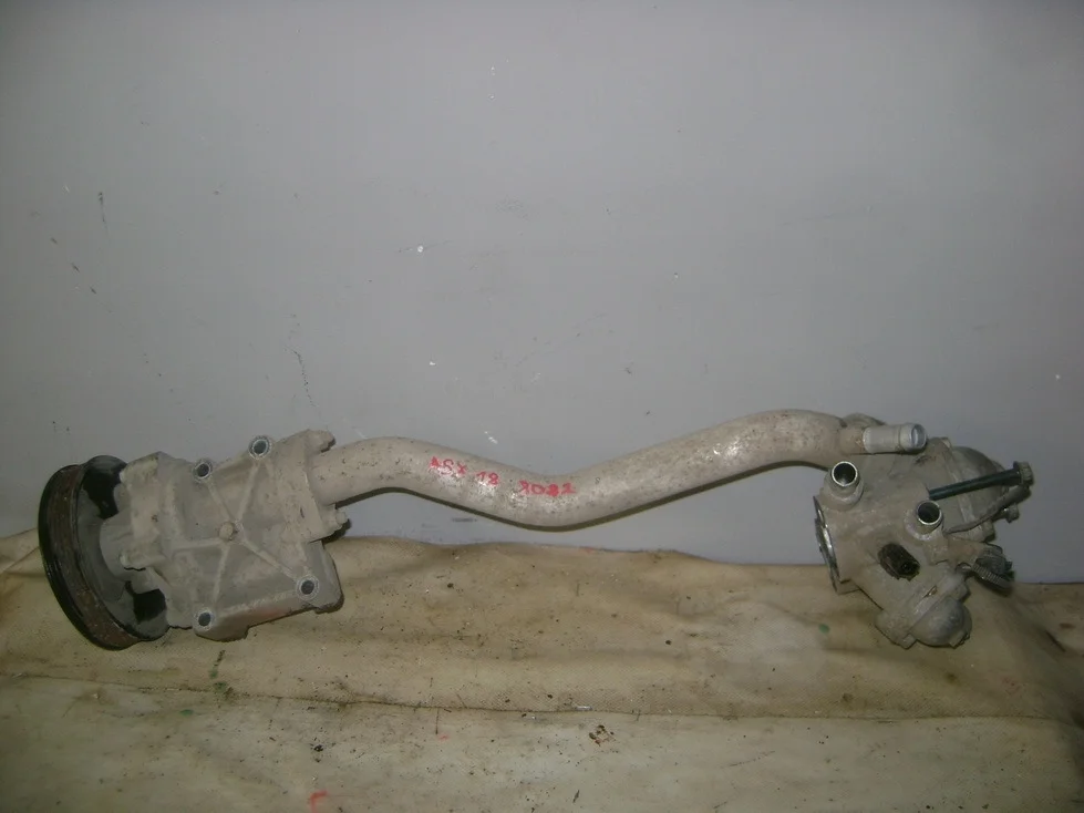 Помпа Mitsubishi ASX 2010