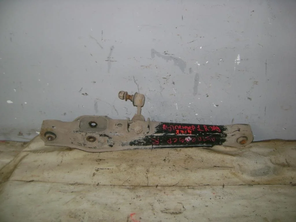 Рычаг задний поперечный Mitsubishi Outlander 1 CU