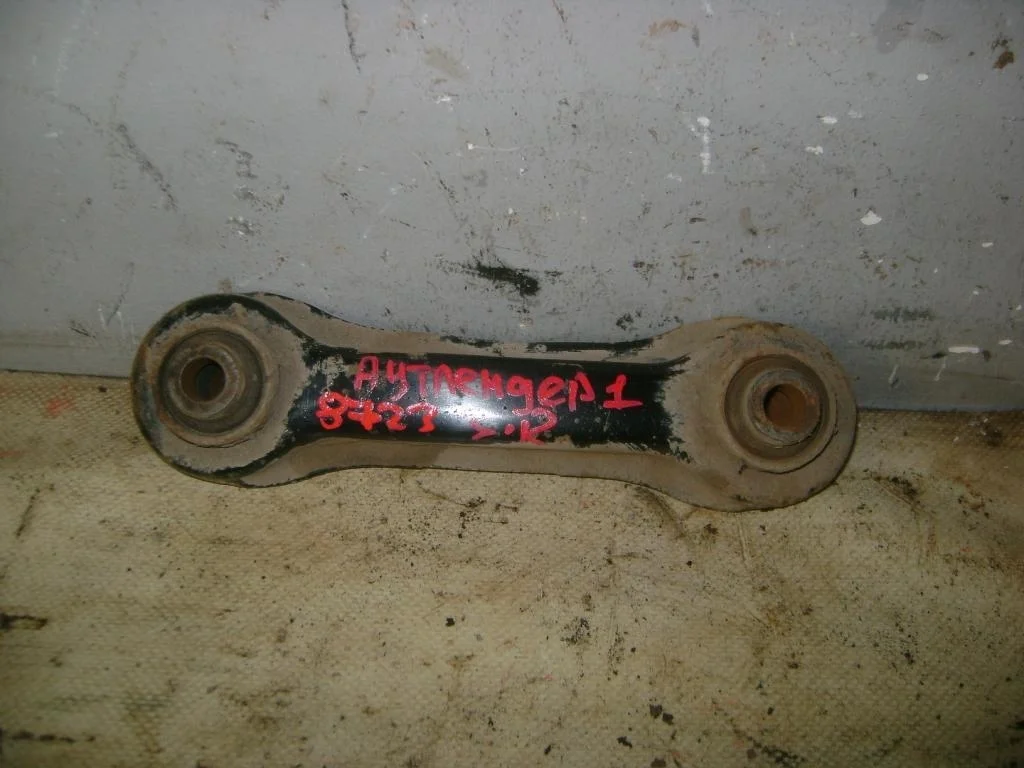 Тяга задняя поперечная Mitsubishi Outlander 1 CU