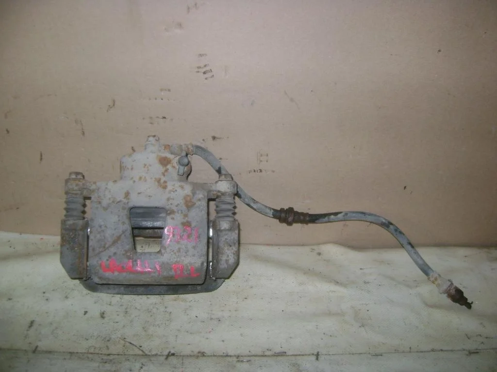 Суппорт передний левый Chevrolet Lacetti 2008 J200