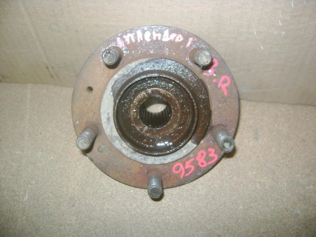 Ступица задняя Mitsubishi Outlander 1 CU