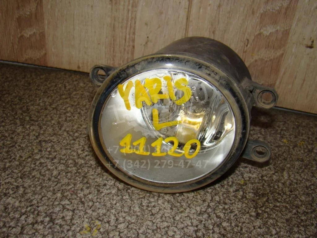 Фара противотуманная левая Toyota Yaris 2007 XP90