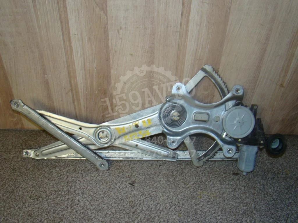 Стеклоподъемник передний правый Lexus RX350 XU30