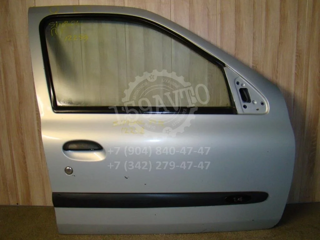 Дверь передняя правая Renault Symbol 1 2004