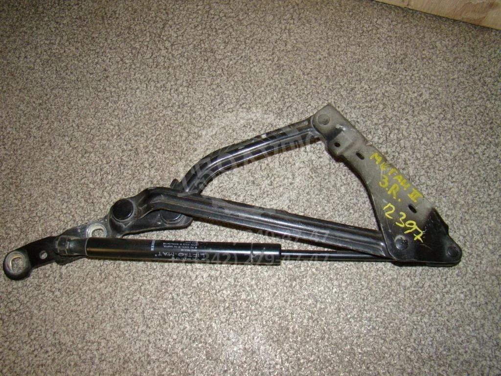 Петля крышки багажника Renault Megane 2