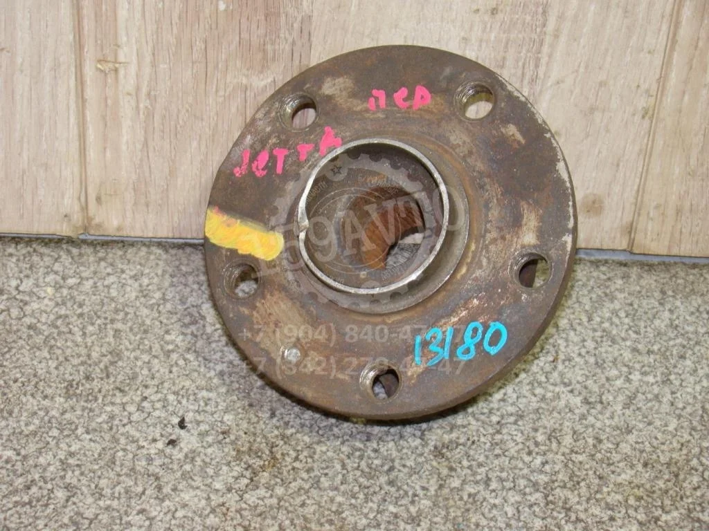 Ступица передняя-задняя Volkswagen Jetta 2009 A5