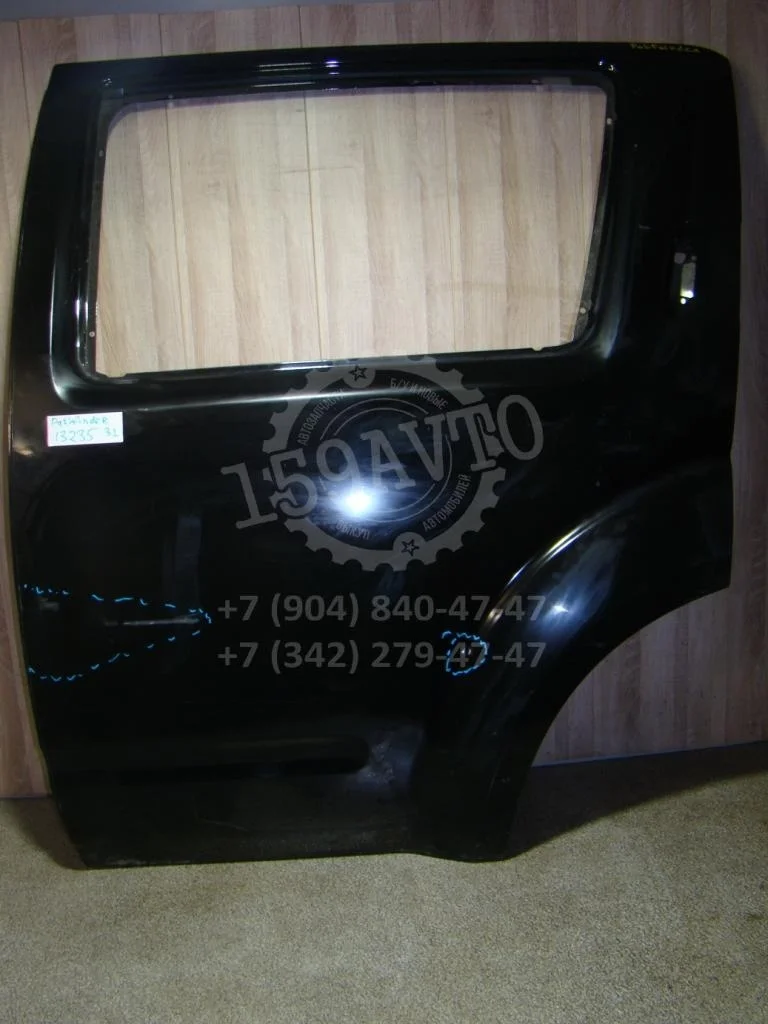 Дверь задняя левая Nissan Pathfinder R51