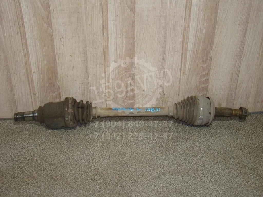 Полуось передняя левая Toyota Auris 2007 E150