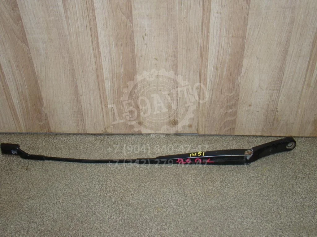 Поводок стеклоочистителя передний левый Volkswagen Passat 2008 B6