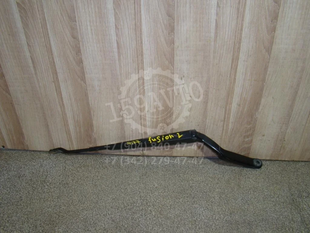 Поводок стеклоочистителя передний левый Ford Fusion 2007 CBK