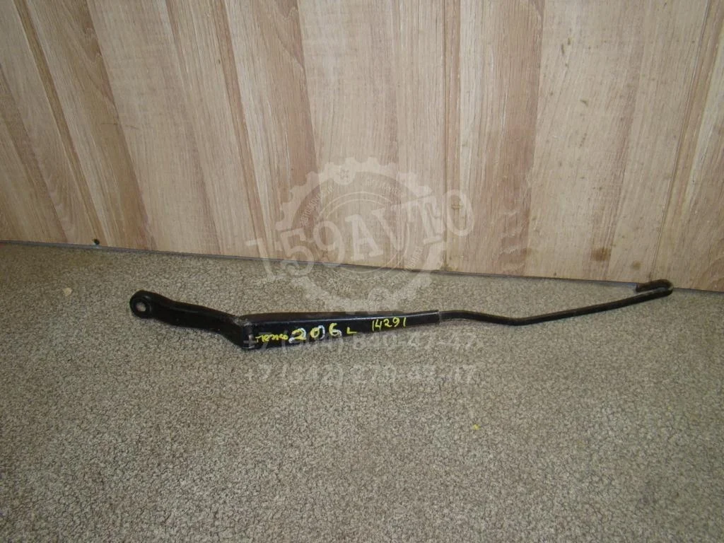 Поводок стеклоочистителя передний левый Peugeot 206 2006