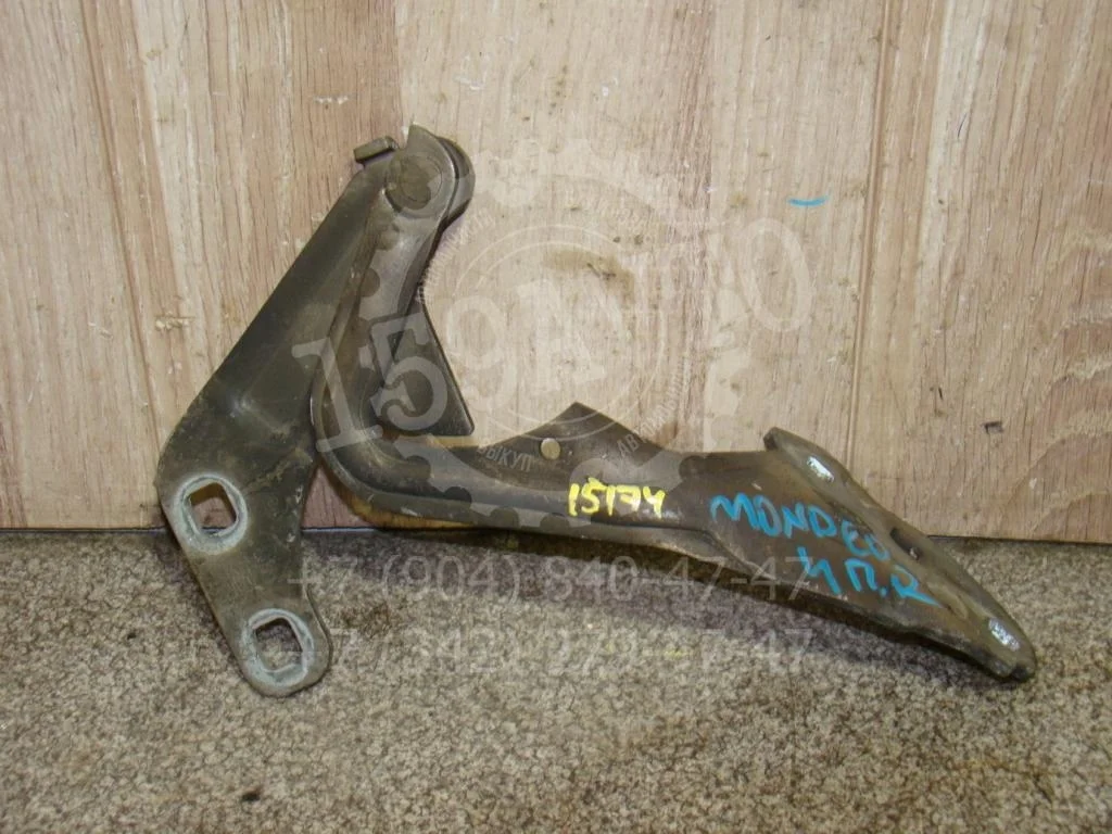 Петля капота правая Ford Mondeo 2008 4