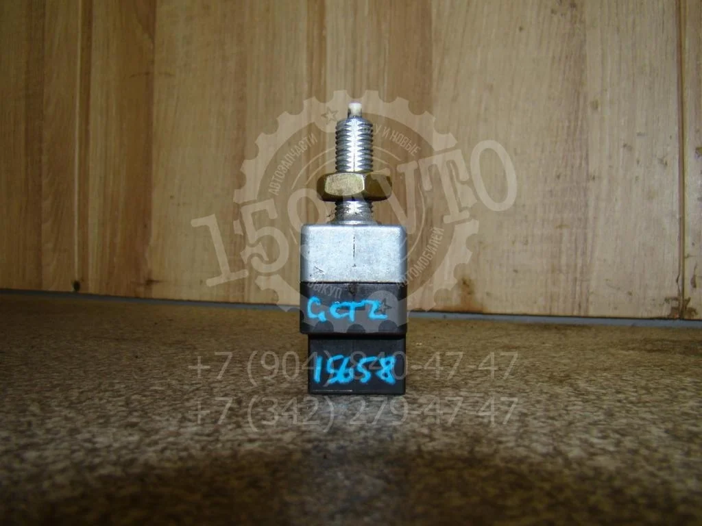 Датчик включения стопсигнала Hyundai Getz 2003 TB