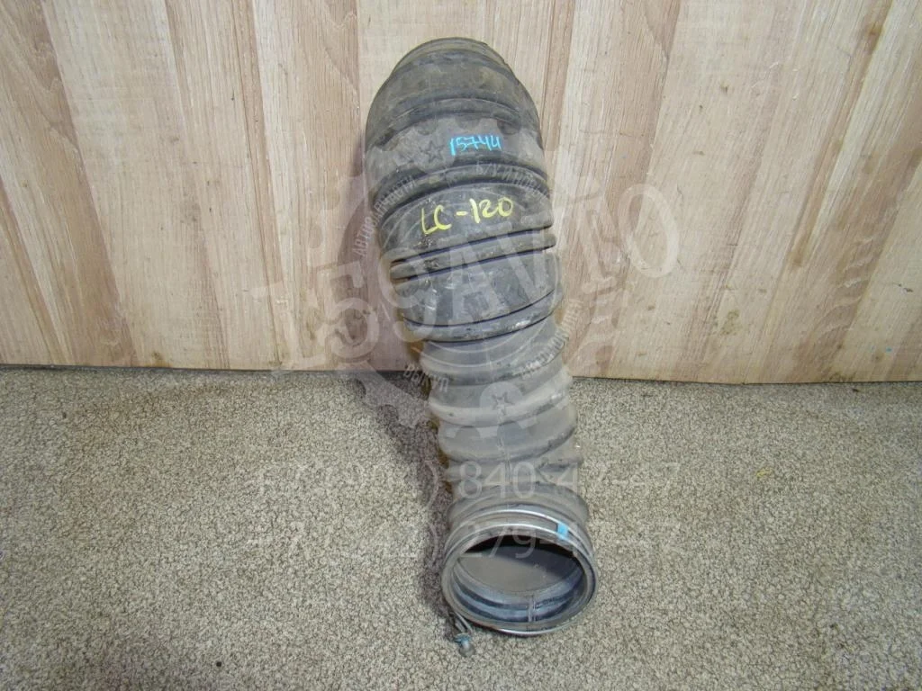 Патрубок воздушного фильтра Toyota Land Cruiser Prado J120