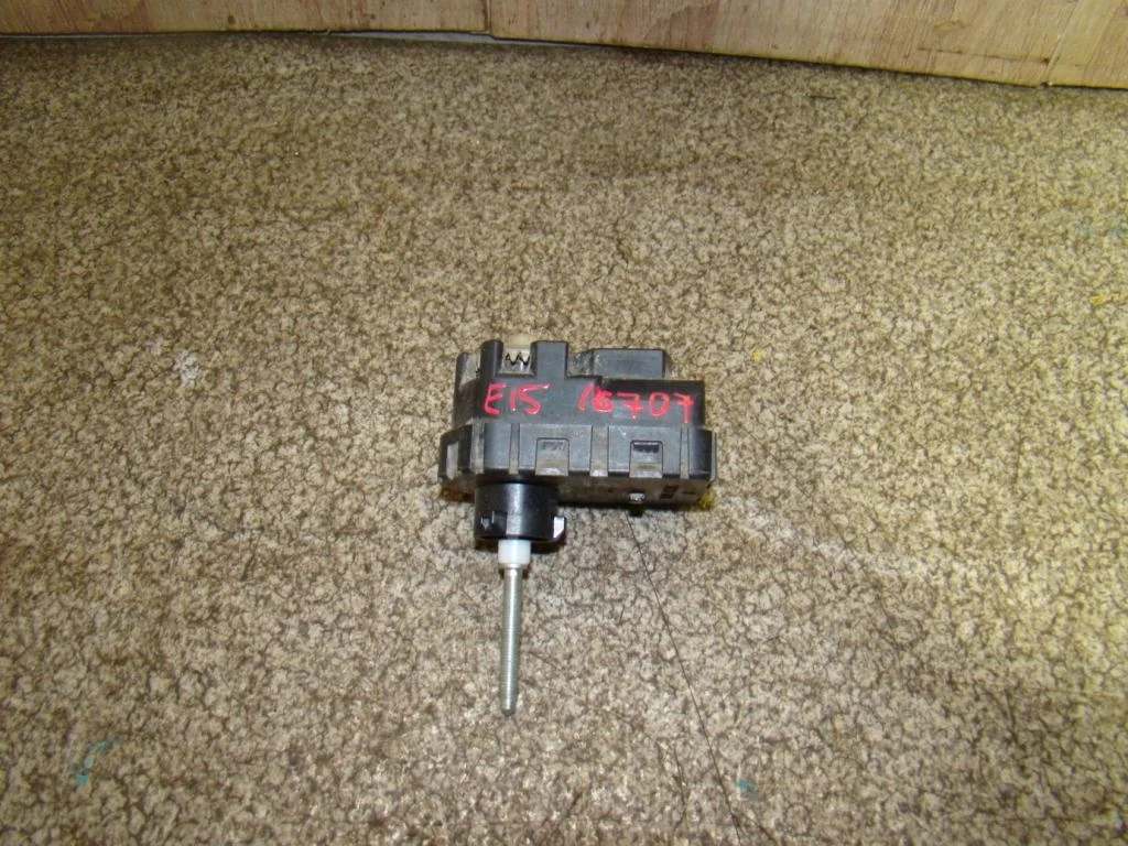 Моторчик корректора фары Toyota Corolla 2008 E150